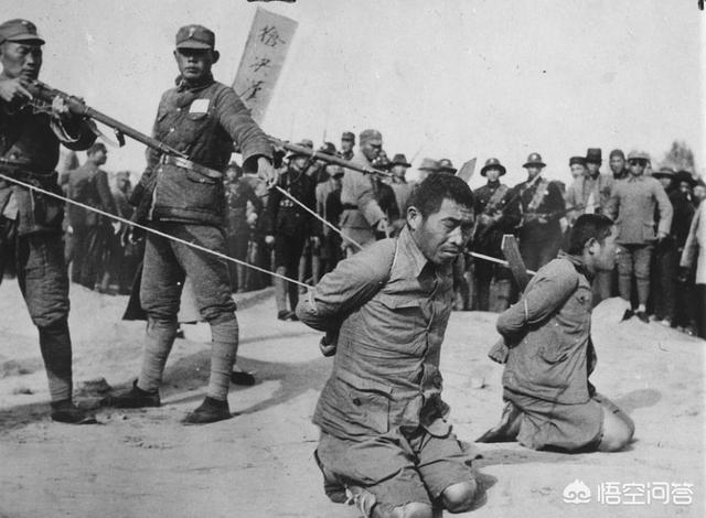 日本投降了汉奸伪军怎么处理的，被收编、判死刑的都有