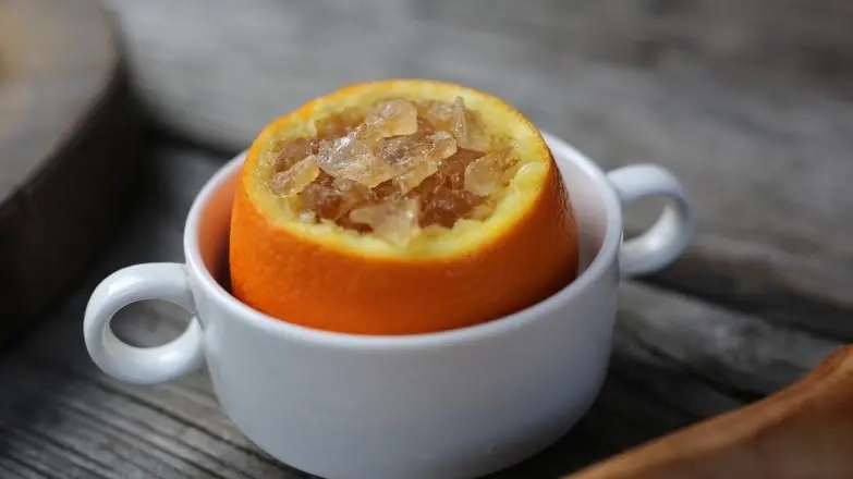 冰糖蒸橙子和盐蒸橙子的区别，功效差不多味道一甜一咸