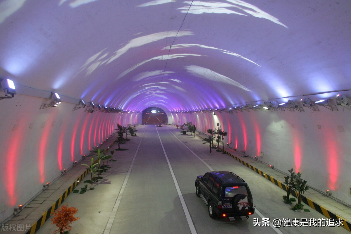 中国一共有多少个隧道，约43000多座