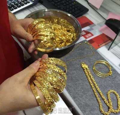 重庆黄金回收多少钱一克999黄金回收多少钱一克
